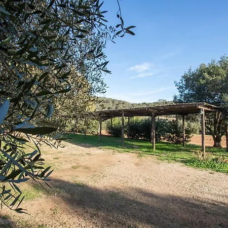 Celestina- La Valentina Farm stay